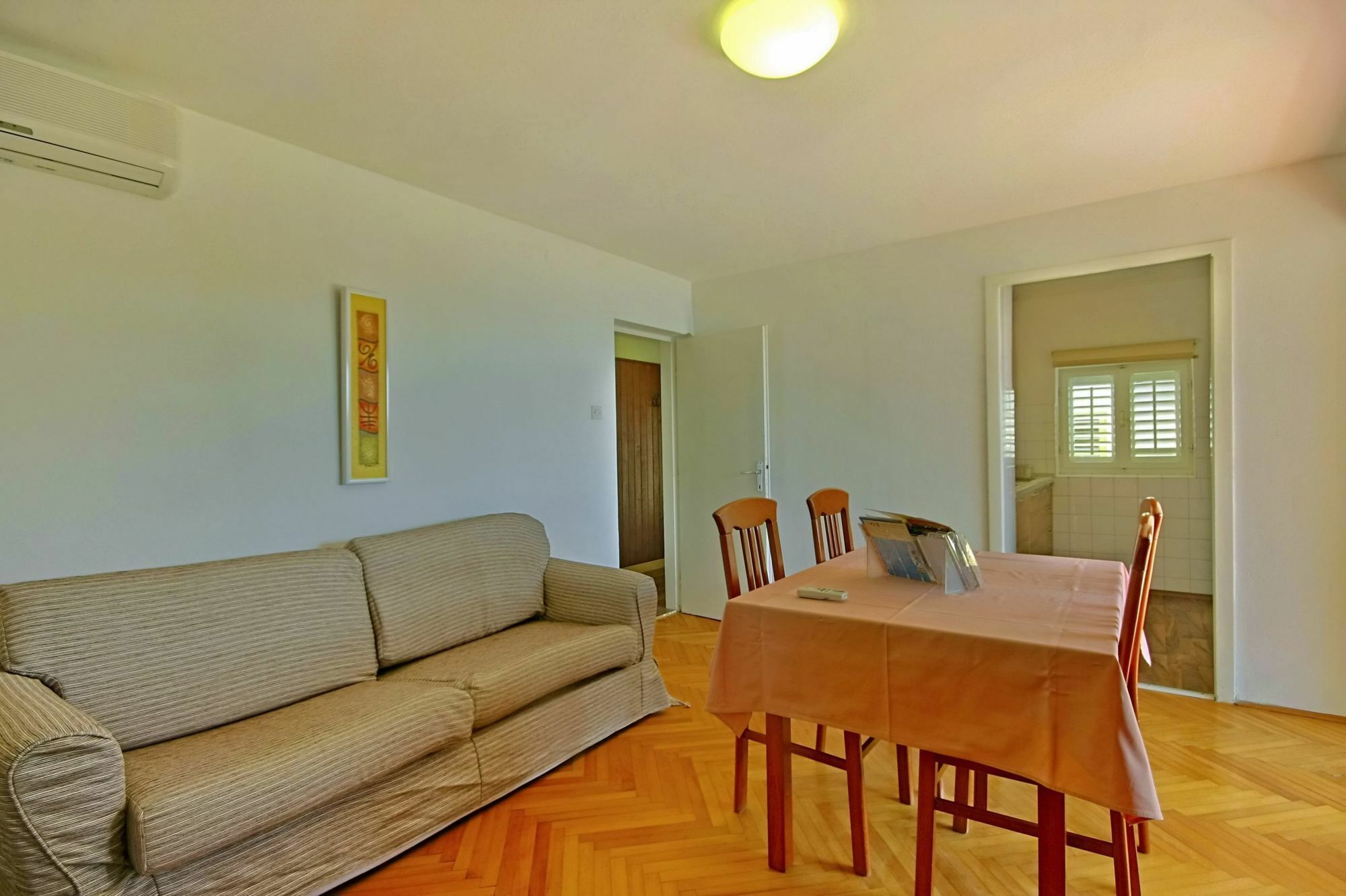 Al Mare Apartments 로비니 외부 사진