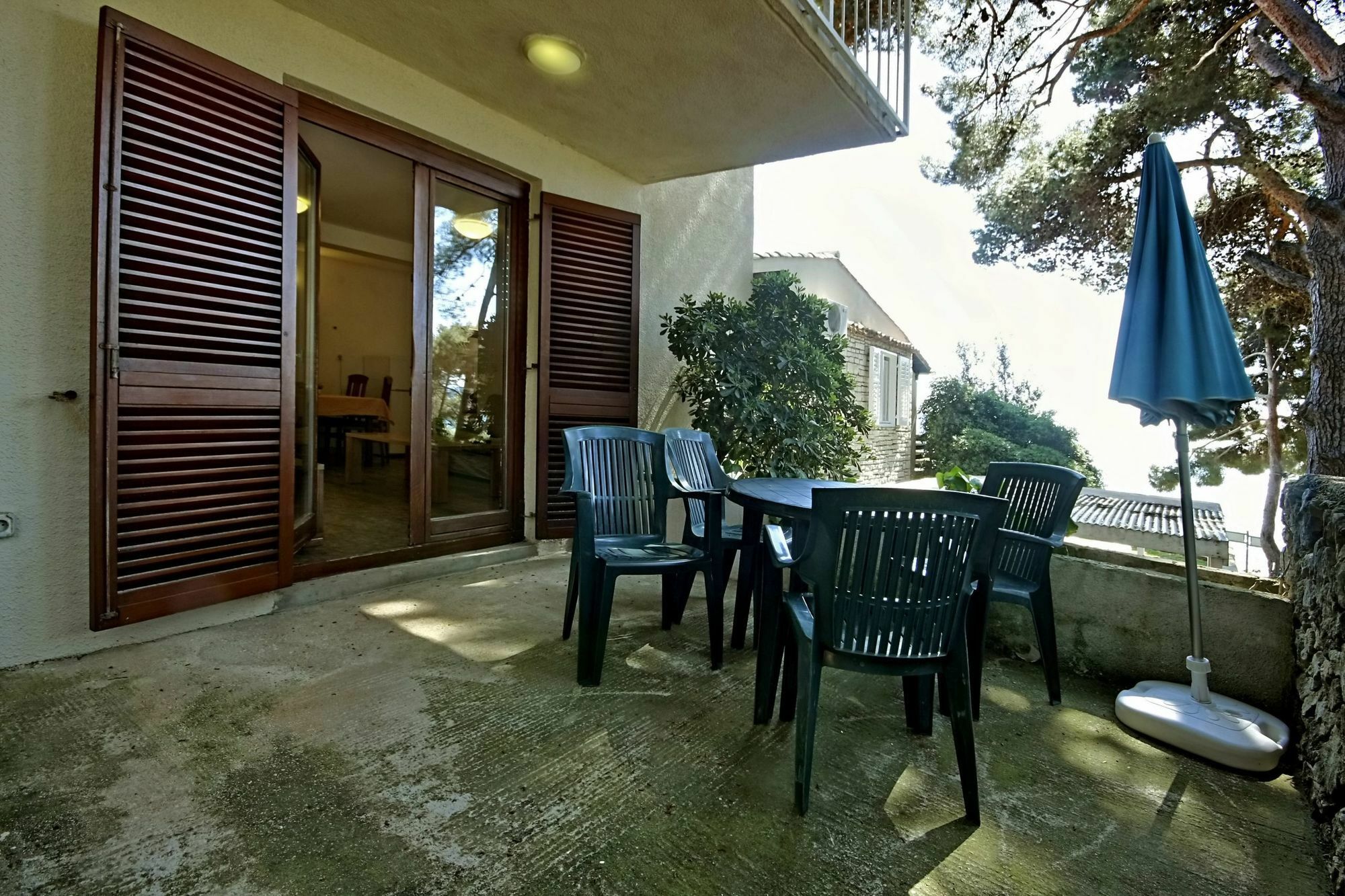 Al Mare Apartments 로비니 외부 사진